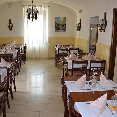 Bed and Breakfast Ristorante Del Ponte Cugnasco Экстерьер фото