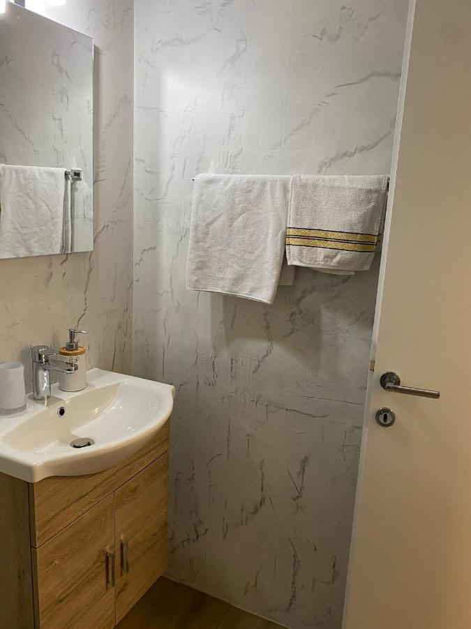 Bed and Breakfast Ristorante Del Ponte Cugnasco Экстерьер фото