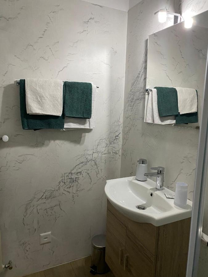 Bed and Breakfast Ristorante Del Ponte Cugnasco Экстерьер фото